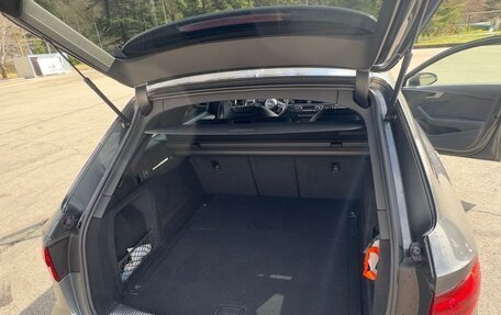 Audi A4, 2018 год, 4 700 000 рублей, 6 фотография