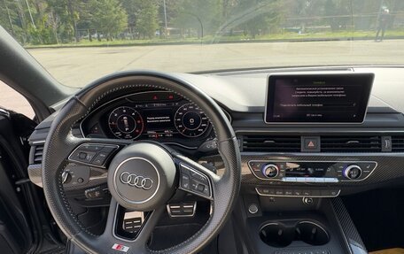 Audi A4, 2018 год, 4 700 000 рублей, 5 фотография