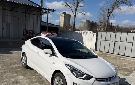 Hyundai Elantra V, 2013 год, 1 100 000 рублей, 2 фотография