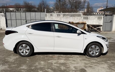 Hyundai Elantra V, 2013 год, 1 100 000 рублей, 3 фотография