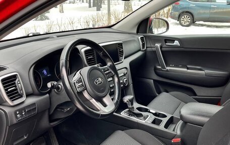 KIA Sportage IV рестайлинг, 2020 год, 2 980 000 рублей, 10 фотография