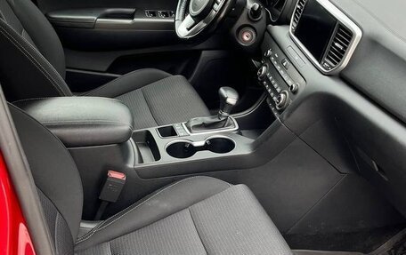 KIA Sportage IV рестайлинг, 2020 год, 2 980 000 рублей, 14 фотография