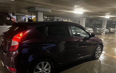 Hyundai Solaris II рестайлинг, 2012 год, 14 фотография