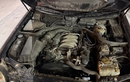 Mercedes-Benz E-Класс, 1998 год, 320 000 рублей, 4 фотография