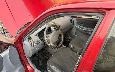 Hyundai Accent II, 2004 год, 135 000 рублей, 3 фотография