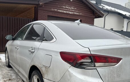 Hyundai Sonata VII, 2019 год, 900 000 рублей, 4 фотография