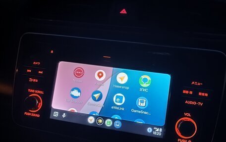 Nissan Leaf II, 2018 год, 1 400 000 рублей, 9 фотография