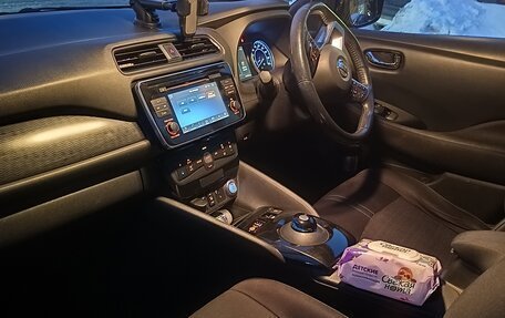 Nissan Leaf II, 2018 год, 1 400 000 рублей, 16 фотография