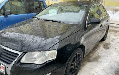 Volkswagen Passat B6, 2008 год, 650 000 рублей, 2 фотография