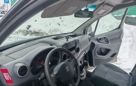 Peugeot Partner II рестайлинг 2, 2012 год, 720 000 рублей, 3 фотография