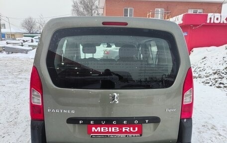 Peugeot Partner II рестайлинг 2, 2012 год, 720 000 рублей, 4 фотография