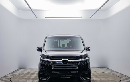 Honda Stepwgn IV, 2019 год, 2 320 000 рублей, 2 фотография