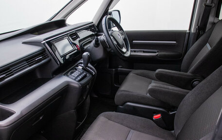 Honda Stepwgn IV, 2019 год, 2 320 000 рублей, 9 фотография