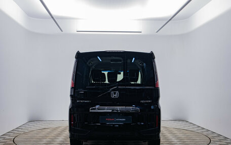 Honda Stepwgn IV, 2019 год, 2 320 000 рублей, 6 фотография