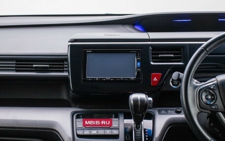 Honda Stepwgn IV, 2019 год, 2 320 000 рублей, 15 фотография