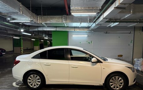 Chevrolet Cruze II, 2011 год, 950 000 рублей, 1 фотография