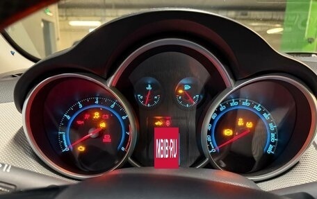 Chevrolet Cruze II, 2011 год, 950 000 рублей, 8 фотография