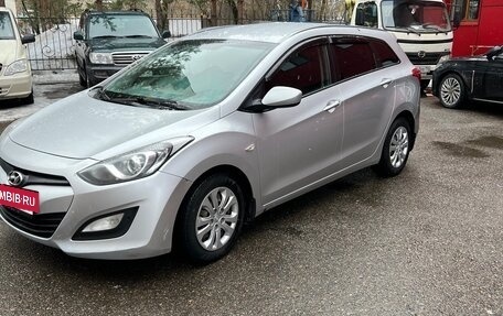 Hyundai i30 II рестайлинг, 2013 год, 1 190 000 рублей, 2 фотография