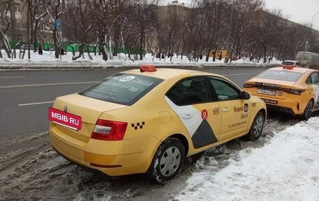 Skoda Octavia, 2020 год, 930 000 рублей, 4 фотография