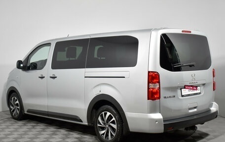 Peugeot Traveller I, 2018 год, 2 779 000 рублей, 7 фотография