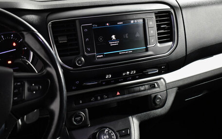 Peugeot Traveller I, 2018 год, 2 779 000 рублей, 19 фотография