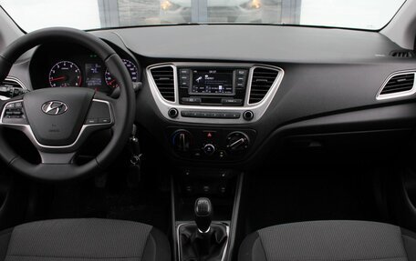 Hyundai Solaris II рестайлинг, 2019 год, 1 390 000 рублей, 12 фотография