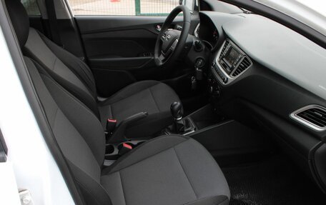 Hyundai Solaris II рестайлинг, 2019 год, 1 390 000 рублей, 11 фотография