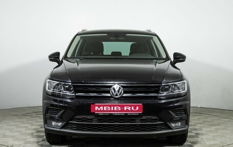 Volkswagen Tiguan II, 2018 год, 2 599 777 рублей, 2 фотография