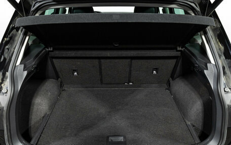 Volkswagen Tiguan II, 2018 год, 2 599 777 рублей, 20 фотография