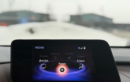 Lexus RX IV рестайлинг, 2018 год, 3 750 000 рублей, 29 фотография