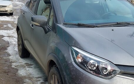 Renault Kaptur I рестайлинг, 2019 год, 1 700 000 рублей, 3 фотография