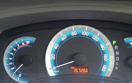 Toyota ISis I, 2010 год, 1 000 000 рублей, 13 фотография