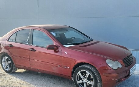 Mercedes-Benz C-Класс, 2002 год, 500 000 рублей, 2 фотография