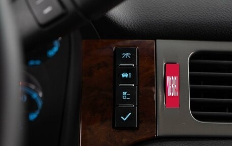 Chevrolet Tahoe III, 2013 год, 1 974 400 рублей, 23 фотография