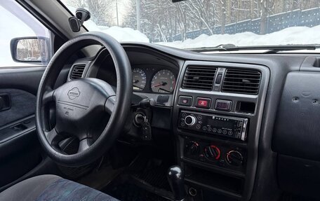 Nissan Almera, 2000 год, 115 000 рублей, 12 фотография