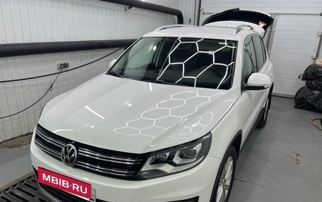 Volkswagen Tiguan I, 2012 год, 1 550 000 рублей, 2 фотография