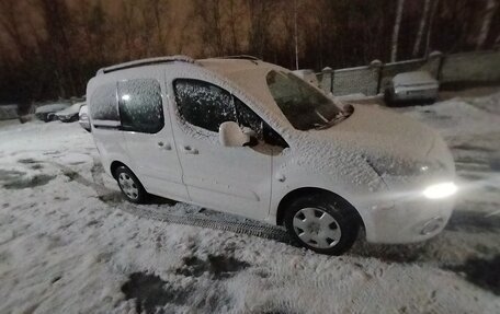 Peugeot Partner II рестайлинг 2, 2012 год, 565 000 рублей, 4 фотография