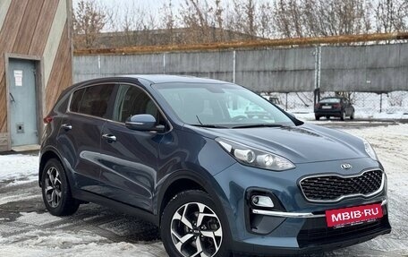 KIA Sportage IV рестайлинг, 2019 год, 1 880 000 рублей, 3 фотография