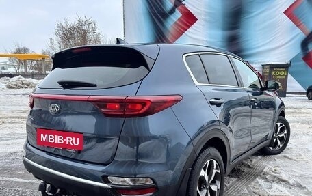KIA Sportage IV рестайлинг, 2019 год, 1 880 000 рублей, 5 фотография