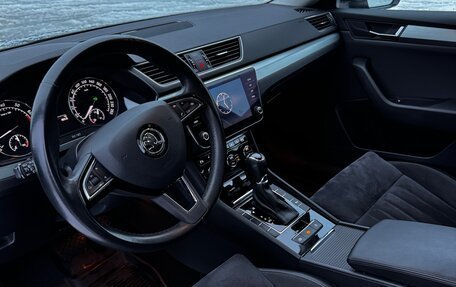 Skoda Superb III рестайлинг, 2017 год, 2 490 000 рублей, 9 фотография