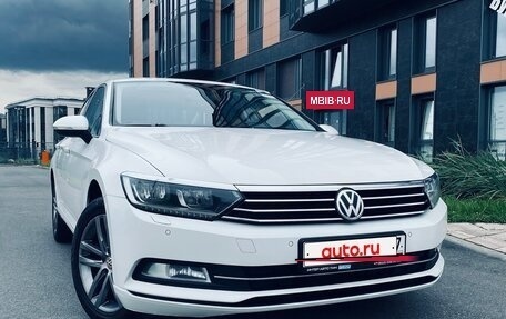 Volkswagen Passat B8 рестайлинг, 2019 год, 1 890 000 рублей, 8 фотография