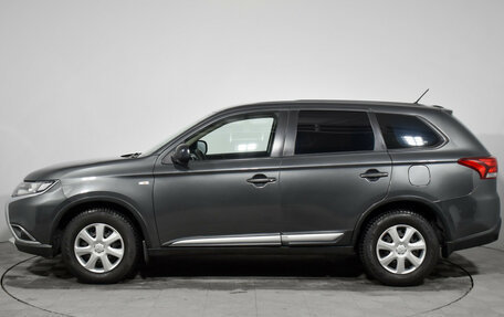 Mitsubishi Outlander III рестайлинг 3, 2016 год, 1 780 000 рублей, 8 фотография