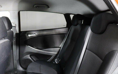 Hyundai Solaris II рестайлинг, 2015 год, 999 000 рублей, 8 фотография