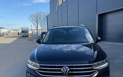 Volkswagen Tiguan II, 2022 год, 3 200 000 рублей, 1 фотография