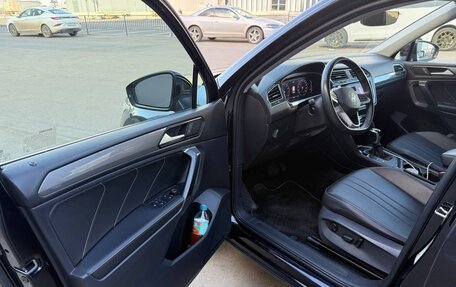 Volkswagen Tiguan II, 2022 год, 3 200 000 рублей, 9 фотография