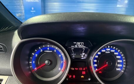 Hyundai Elantra V, 2012 год, 870 000 рублей, 6 фотография