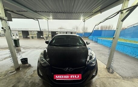 Hyundai Elantra V, 2012 год, 870 000 рублей, 2 фотография