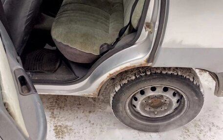 Chevrolet Niva I рестайлинг, 2004 год, 235 000 рублей, 6 фотография