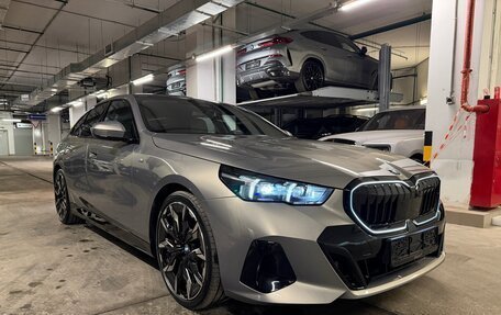 BMW 5 серия, 2025 год, 12 975 000 рублей, 9 фотография