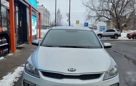 KIA Rio IV, 2019 год, 1 375 000 рублей, 4 фотография